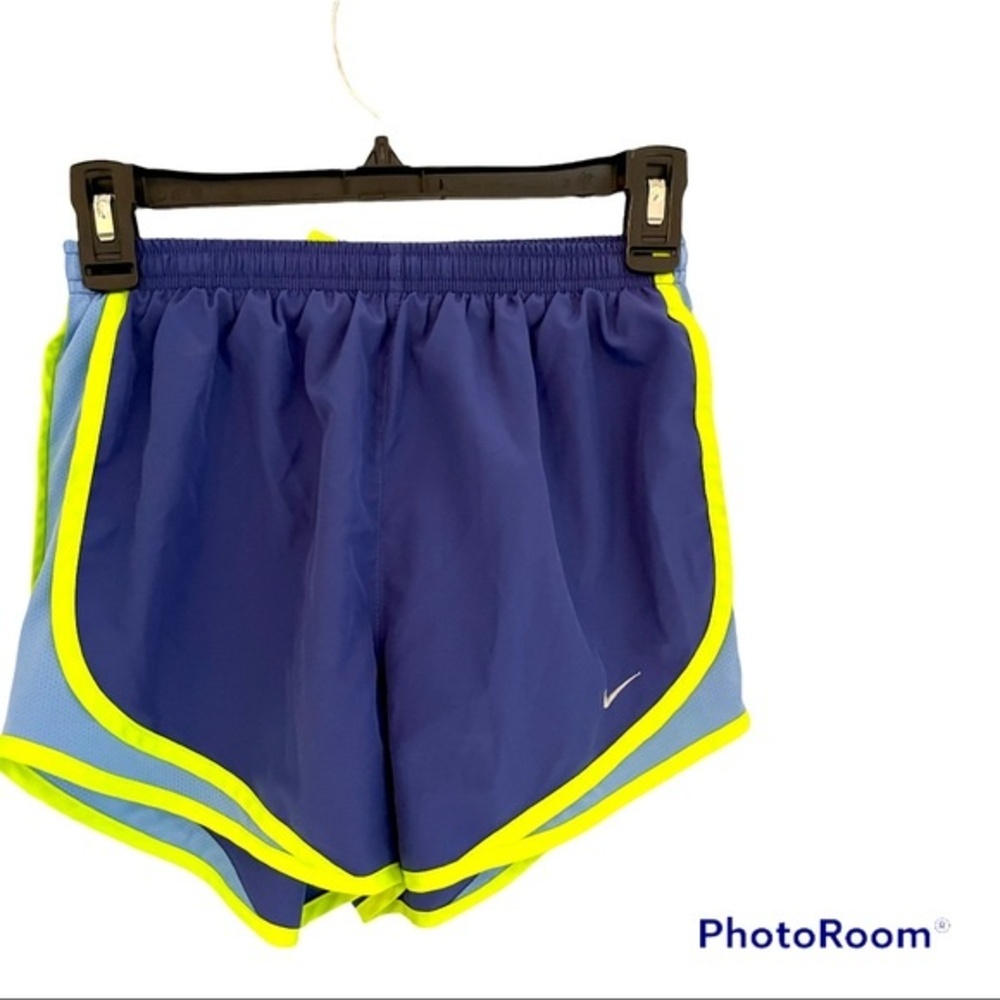 Women’s Nike Dry Fit Running Shorts Size Small